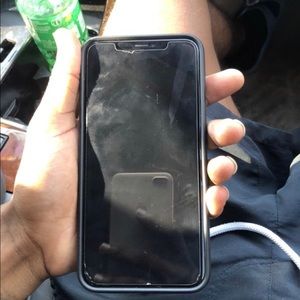 iPhone XS Max just need money no cracks at all